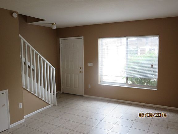 3rd image of 12261 Fox Hound Ln