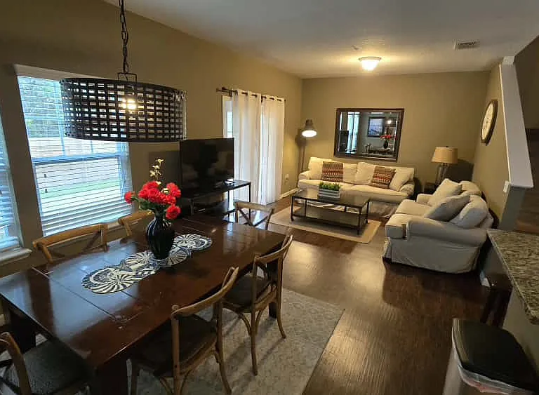 8962 Silver Pl — Photo 3