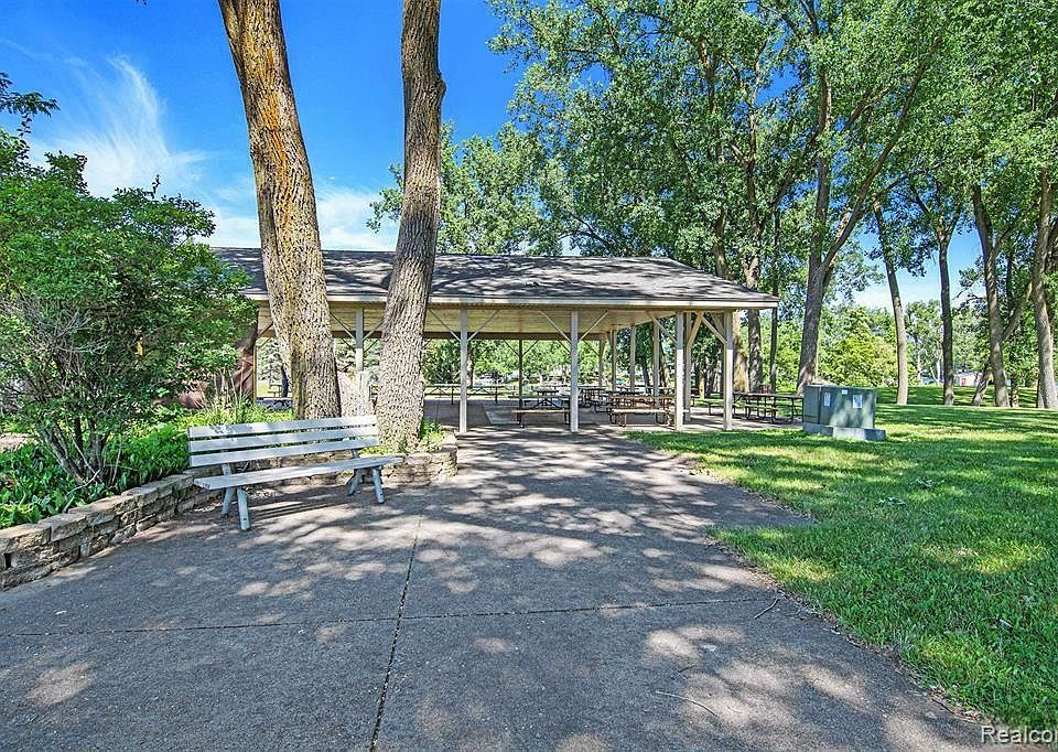 10001 E Goodall Rd Durand MI Zillow