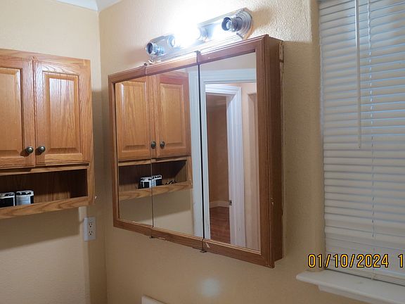 3rd image of 168 Nevada Ave #2