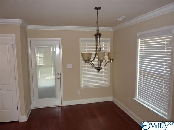 5th image of 113 Meadow Land Dr