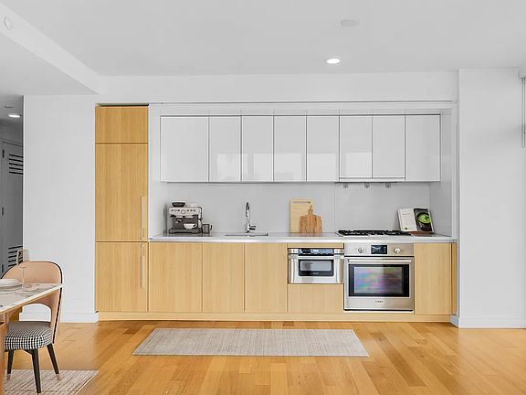 3rd image of 605 W 42nd St APT 53A