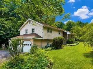 10 Weaver Creek Rd, Painted Post, NY 14870