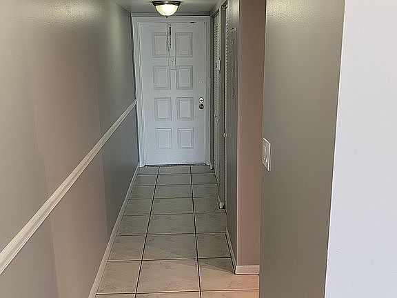 4th image of 2037 Coral Ridge Dr #303S
