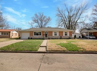 2031 Taylor Ave, Evansville, IN 47714