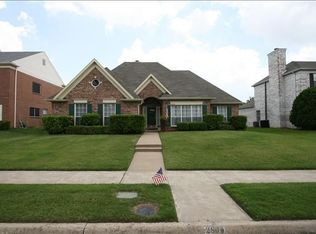 2800 Roper Dr, Plano, TX 75025