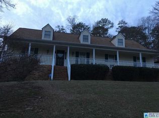 405 Roundabout Dr, Trussville, AL 35173