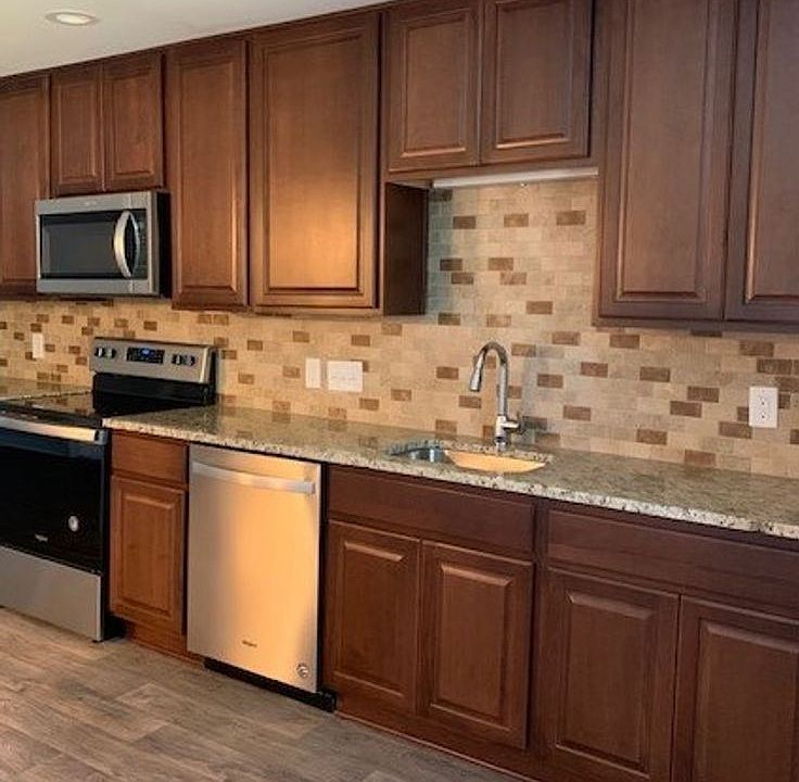 2nd image of 809 Cates St Unit 14N