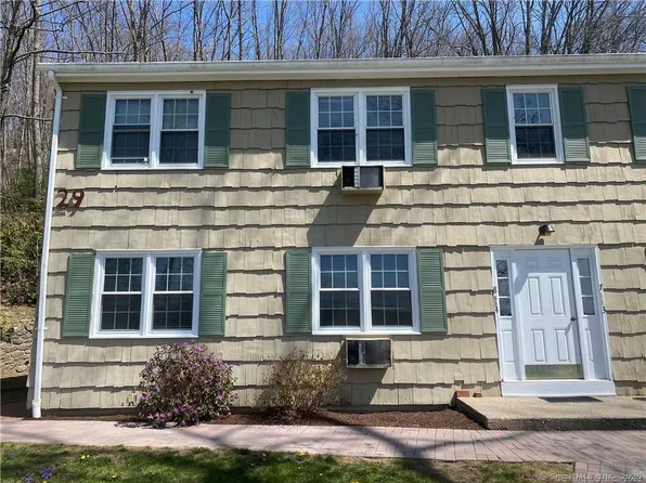16 Pilgrim Trl #F8, Woodbury, CT 06798