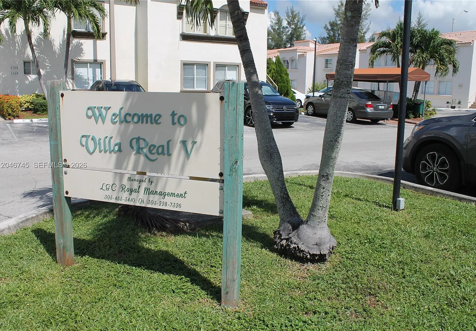 Villa Real Condo No 5 — Photo 1