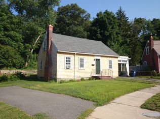 16 Bryant Rd, West Roxbury, MA 02132