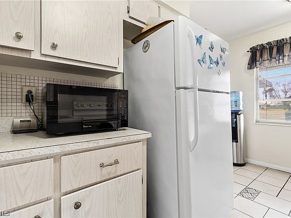 5th image of 337 Richland Rd