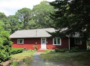 1378 Mary Dunn Rd, Barnstable, MA 02630