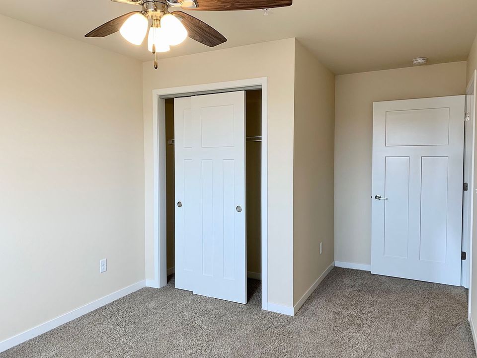1st image of N6695 Riverview Dr #6202