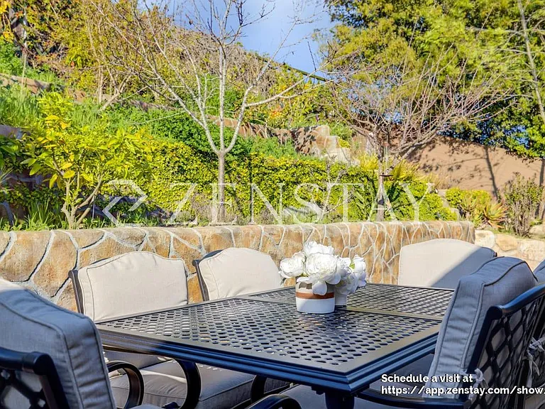 1260 Mountain View Rd — Photo 48