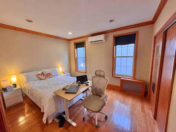 12-09 30th Road image 1 of 7