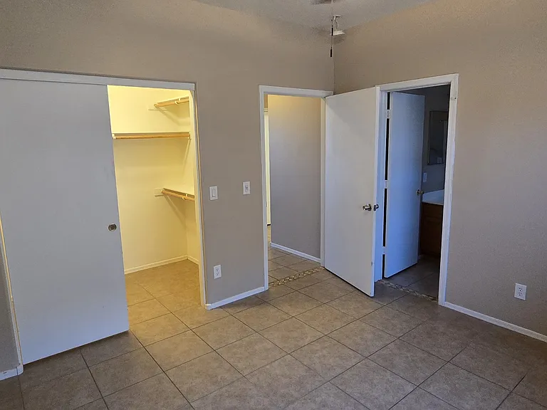 2300 E Magma Rd #145 — Photo 11