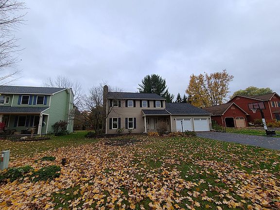 2nd image of 8611 Fieldway Ln