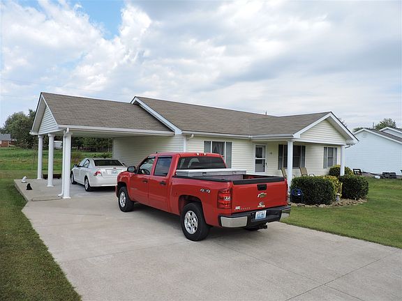 2nd image of 118 Picnic Ln