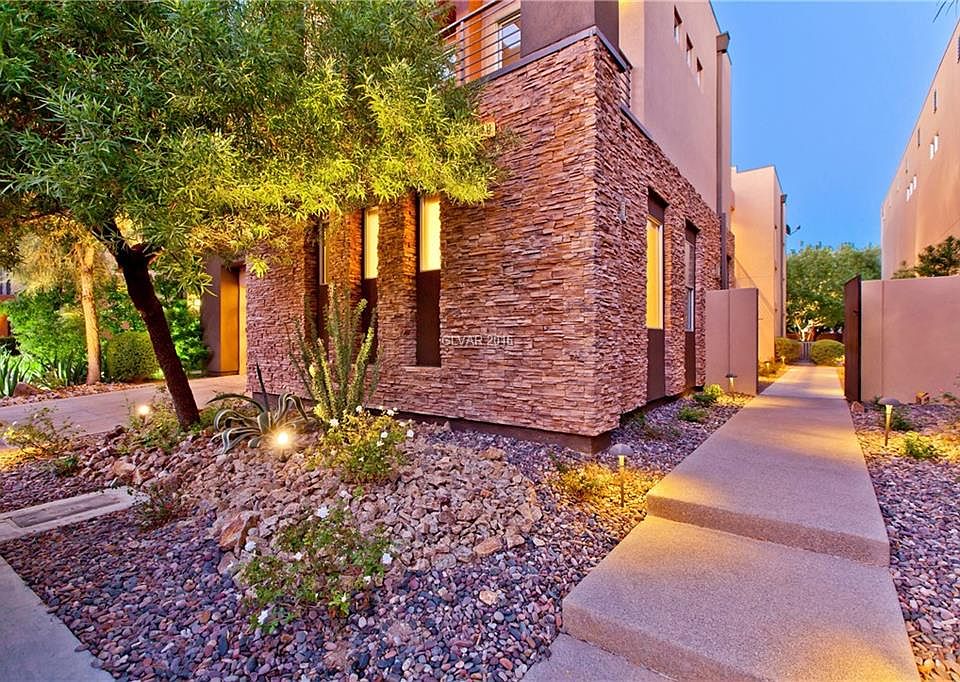 1st image of 1440 Canyon Ledge Ct
