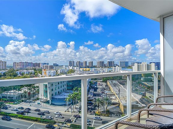 3rd image of 18001 Collins Ave #917