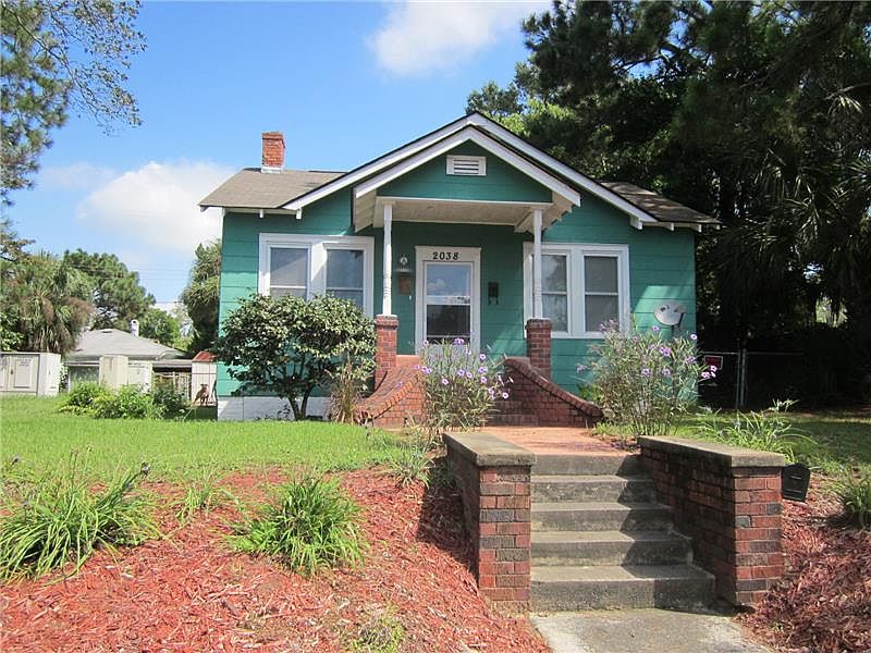 1st image of 2038 E 40th St