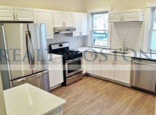 35 Faneuil St #1, Brighton, MA 02135