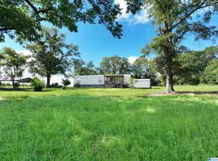 904 Indiana Ave, Thorsby, AL 35171