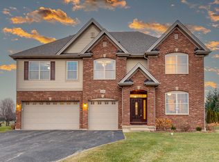 2531 Hastings Ln, Gurnee, IL