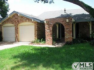 2621 Chevy Chase Dr, Irving, TX 75062