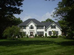 2 Foster Way, East Greenwich, RI 02818