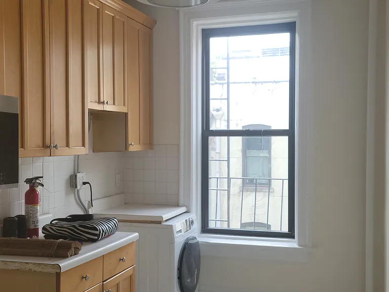 440 3rd St #4B — Photo 7