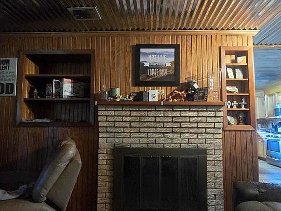 4th image of 705 Edgar Olive Rd