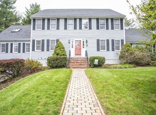 52 Cabral Cir, Stoughton, MA 02072