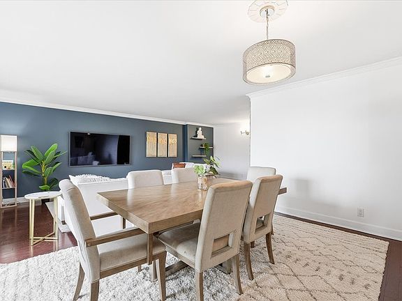 5th image of 300 Winston Dr #L5
