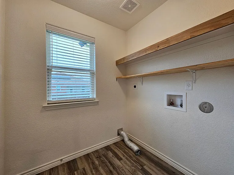 6811 Keechi Valley Dr — Photo 27