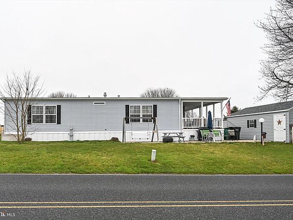 2nd image of 710 Palm City Park