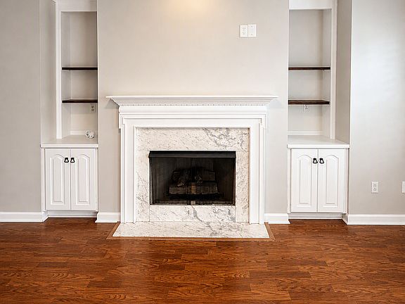3rd image of 83 Arbours West Ln #1