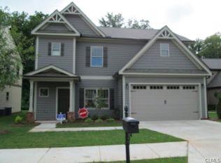 620 Creek Pointe Dr, Bogart, GA 30622