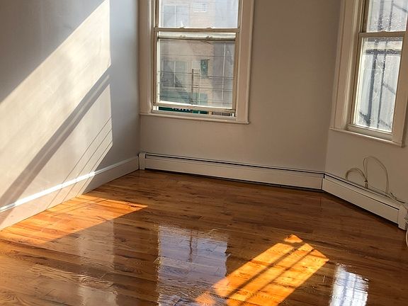 2nd image of 107-02 Jamaica Ave #2A
