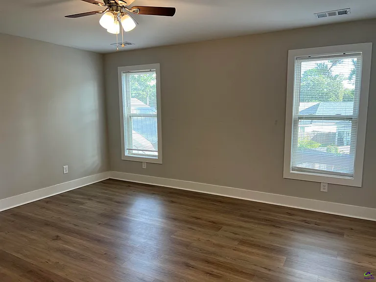 122 Rolling Woods Cir — Photo 4