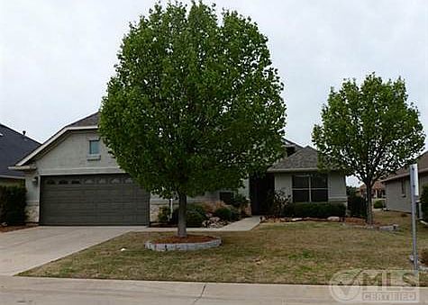 3rd image of 9504 Orangewood Trl