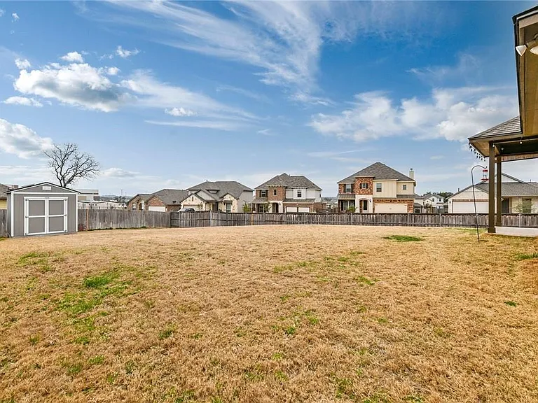 400 Lewisville Ln — Photo 23