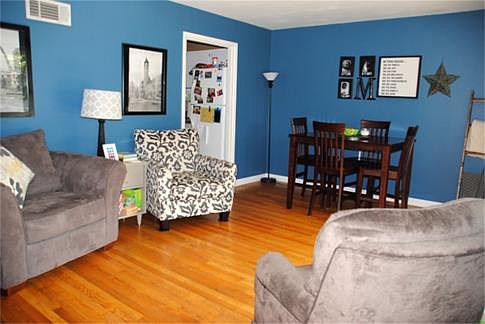 2nd image of 2334 Bruno Ave