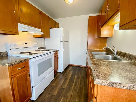 5th image of 805 Shawano Ave #6