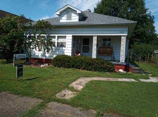 1249 S 3rd St, Clinton, IN 47842