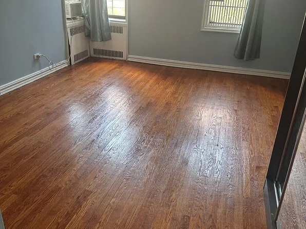 118-14 83rd Avenue image 16 of 17