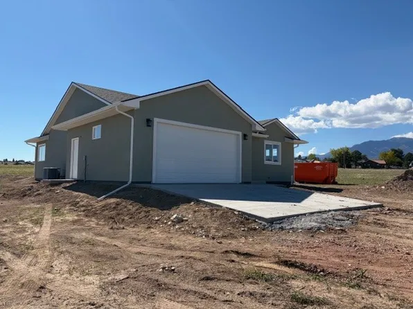 5084 Isabella Dr, Colorado City, CO 81019