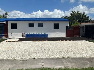 2115 NW 185th St, Miami Gardens, FL 33056