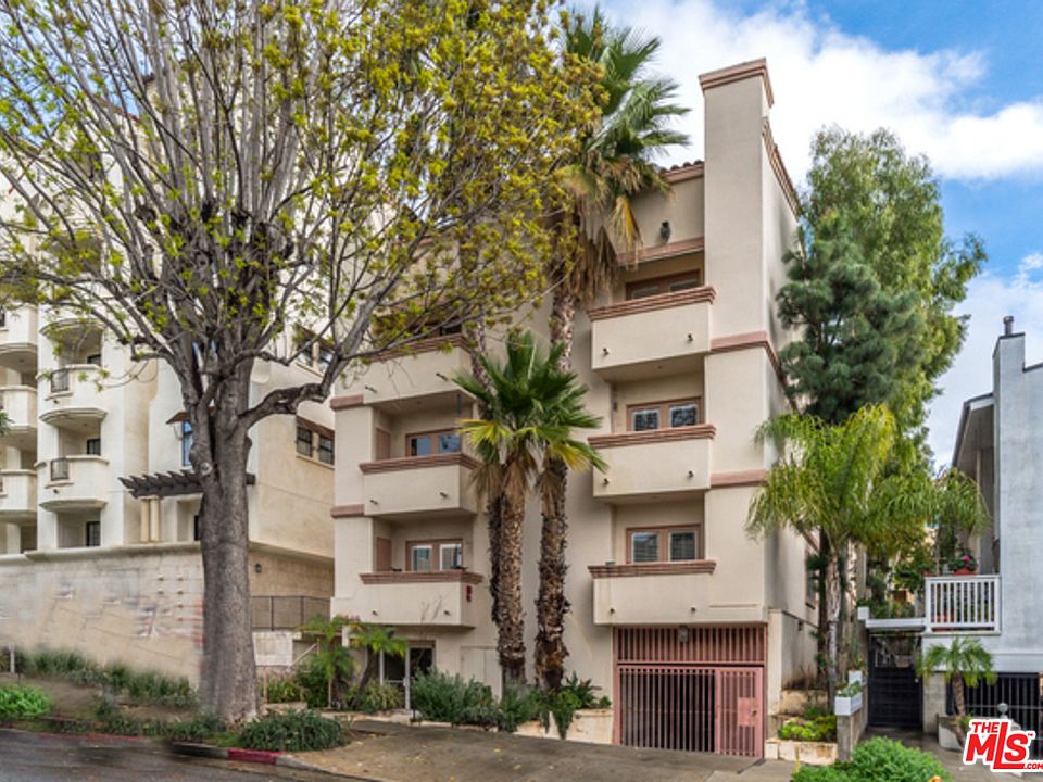 1st image of 11648 Mayfield Ave APT 302